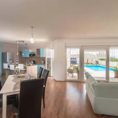 Villa Traumhafte **** Meerblick Und Pool Galižana